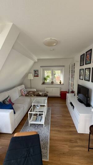 Attraktive 3,5. Zi. Wohnung mit Garagenstellplatz in ruhiger Wohnlage "für 2-3 Personen geeignet" – 47053 Duisburg – Vorschaubild 5