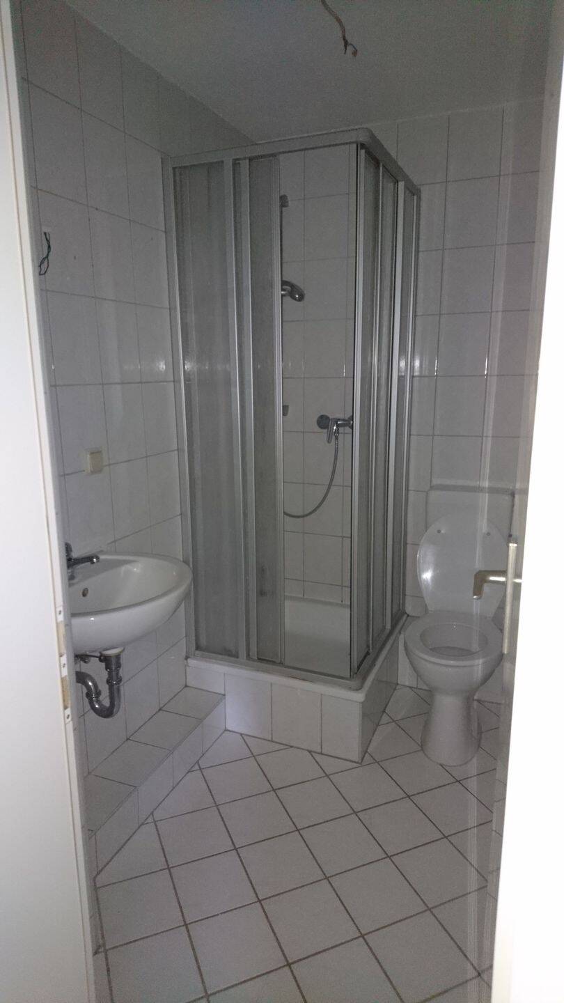 Schöne kleine Drei-Zimmer-Wohnung – Erfurt – Vorschaubild 7