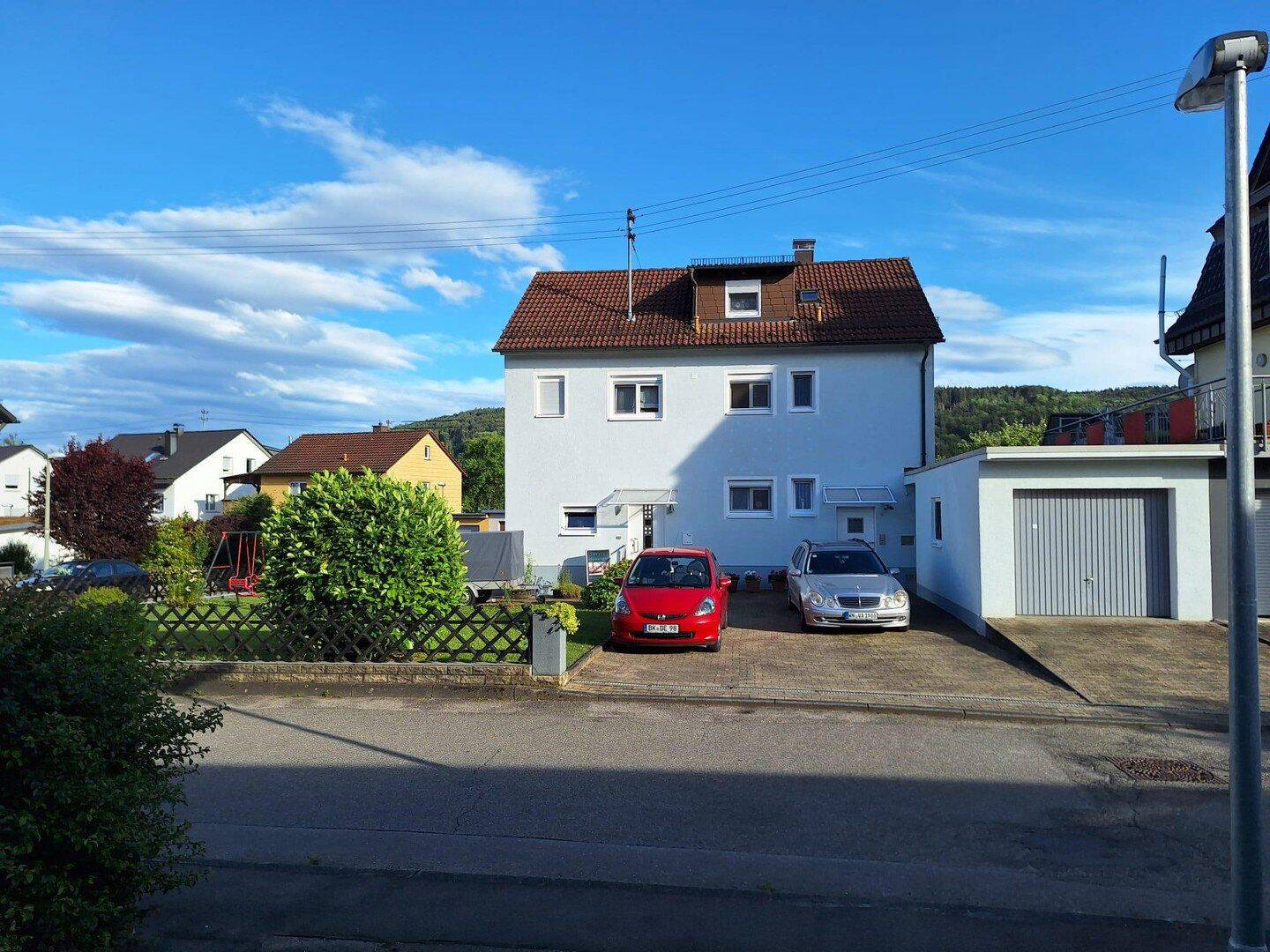 Zweifamilienhaus mit 185 m Provisionsfrei Garage + 5 Stellplätze – Sulzbach an der Murr – Bild 1 von 9