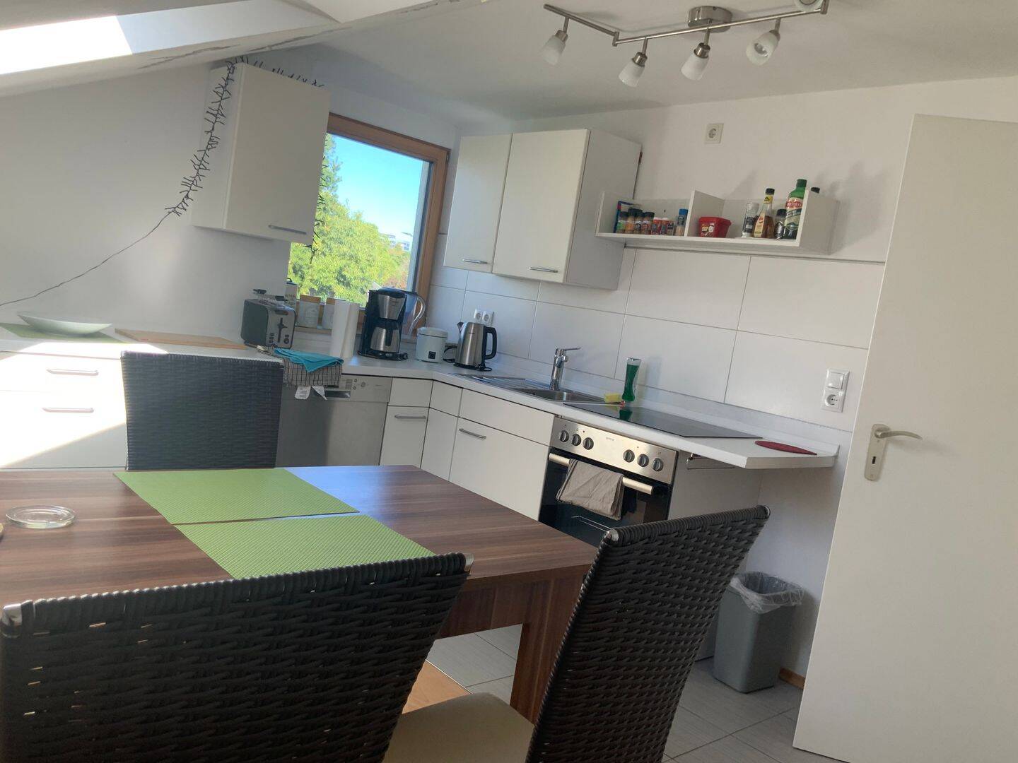 Exklusive 2-Zimmerwohnung an berufstätigen Single