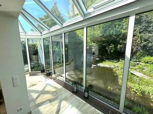 Wohnen in charmanter Lage, ETW im freist. Wohnhaus, gr. Gartenanl. Schimmteich, 2 Garagen – 45149 Essen – Vorschaubild 8