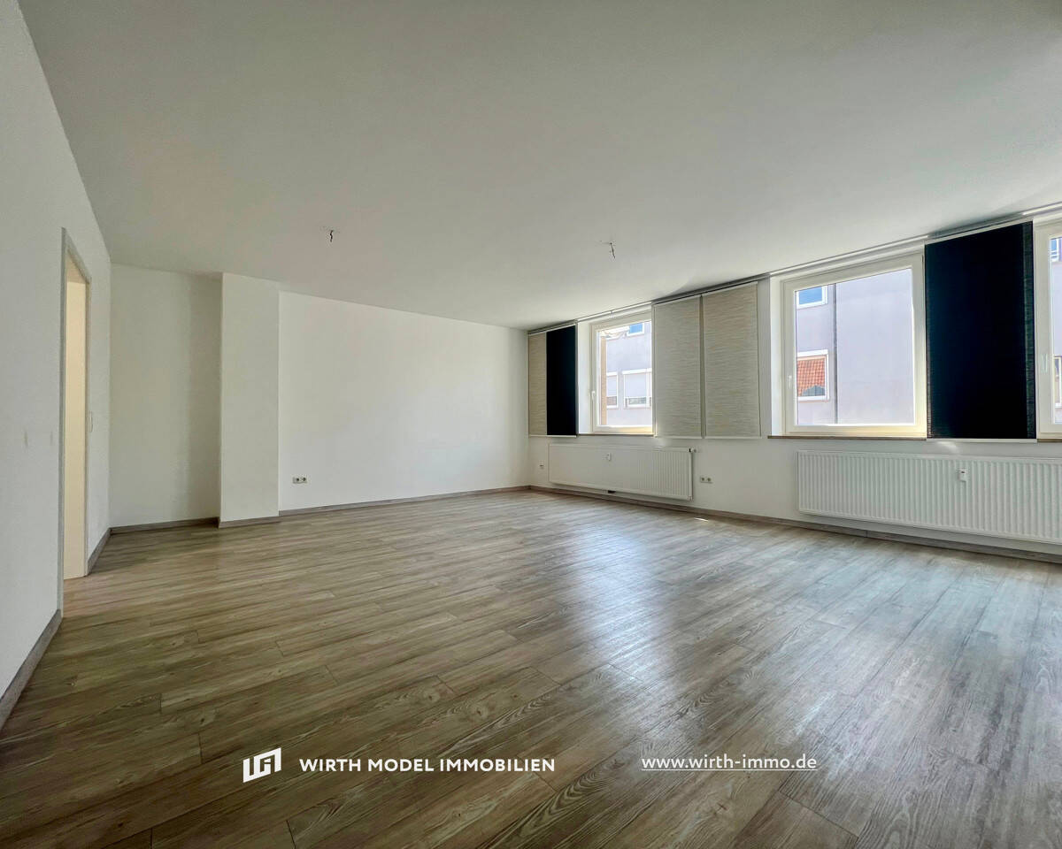 Ansprechende Zwei-Zimmer-Wohnung mit EBK in zentraler Innenstadtlage