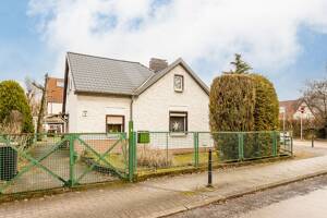 Kleines Einfamilienhaus mit Ausbaupotential in Berlin-Biesdorf – 12683 Berlin – Vorschaubild 2