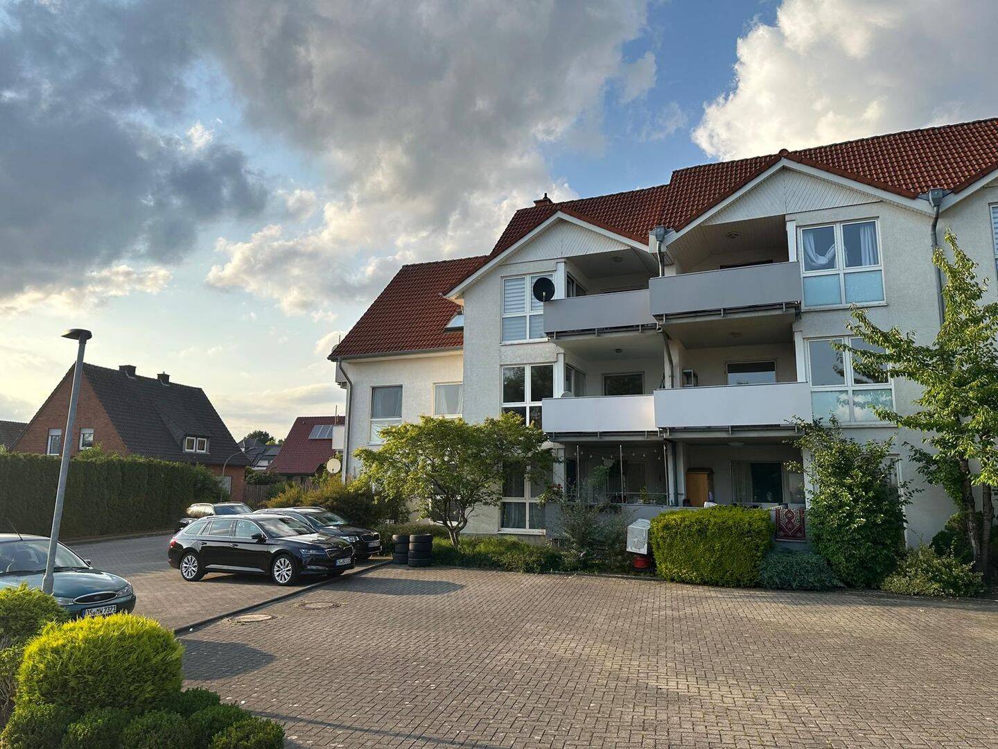 Charmantes 1-Zimmer-Apartment mit Balkon in Bad Laer – Bad Laer – Vorschaubild 2