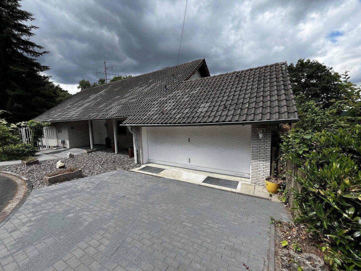 Haus Einfamilienhaus / Villa TOP Lage Overath