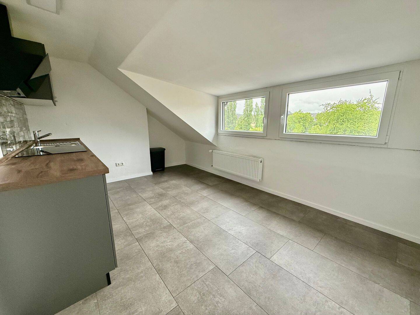 Wohnung 2,5 Zimmer Küche Bad in Trier Herzogenbuscherstraße – Trier – Vorschaubild 2