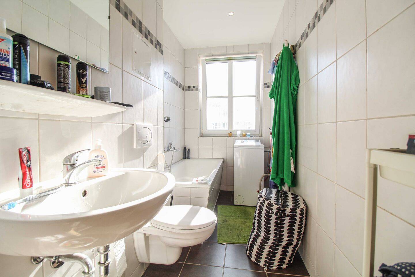*Investment* 1-Zi.-Apartment mit Balkon, Tageslichtbad in zentrumsnaher Lage – Chemnitz – Vorschaubild 6