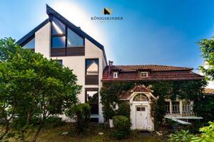 Wohnen, Arbeiten, Investieren: Dreifamilienhaus mit Atelier, Gartenidylle & Charme – 70619 Stuttgart – Vorschaubild 3