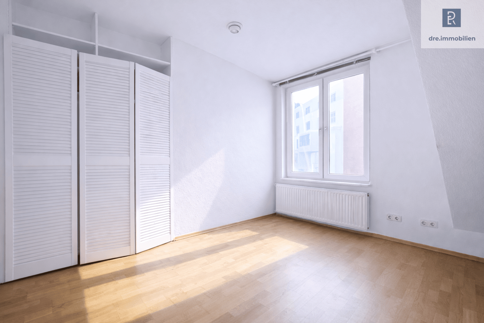 Dachgeschosswohnung in 50678 Köln mit 131 m² kaufen