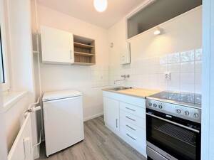 1-Zimmer-WOHNUNG: zuverlässig & langjährig vermietete + BALKON + LIFT + KELLER | in REINICKENDORF – 13403 Berlin – Vorschaubild 6