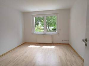 Frisch renovierte 3-Zimmer-Wohnung mit Balkon – sofort einziehen und wohlfühlen! – 30916 Isernhagen – Vorschaubild 8