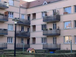 Kapitalanlage: Zwei vermietete 3 Zimmer-Wohnungen nebeneinander mit Balkon