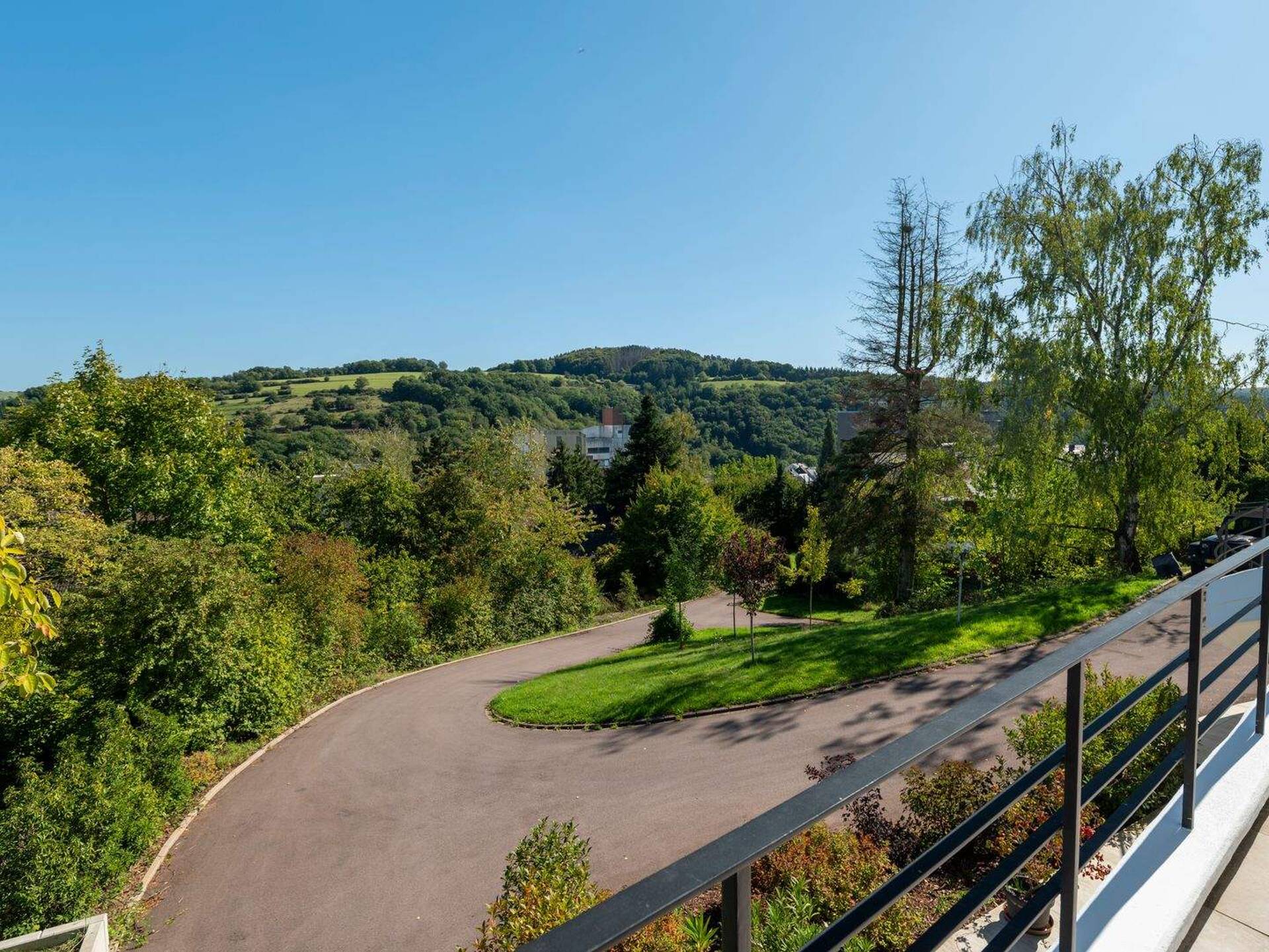 Villa in 54439 Saarburg mit 365 m² kaufen