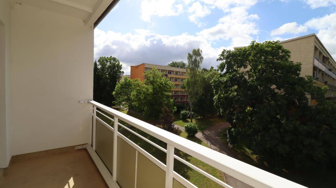Geräumige 3-Zimmmer-Wohnung mit Balkon – Chemnitz – Vorschaubild 9