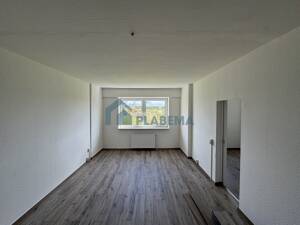Frisch renoviert, 2 Zimmer, 1. OG, neue EBK möglich – 19386 Lübz – Vorschaubild 3