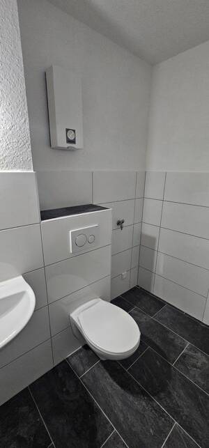 Sommer Special, 2 NKM frei bei Anmietung, 3 Zimmer Wohnung zu vermieten – 47137 Duisburg – Vorschaubild 8