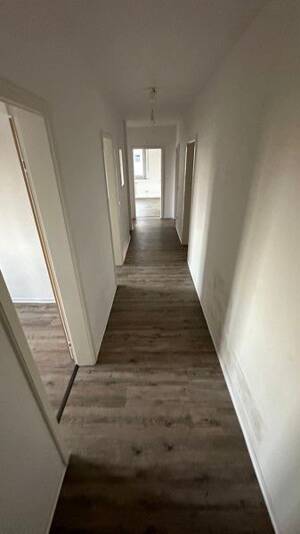 Familienfreundliche 4-Zimmer-Wohnung in ruhiger, grüner Lage – 87435 Kempten (Allgäu) – Vorschaubild 2