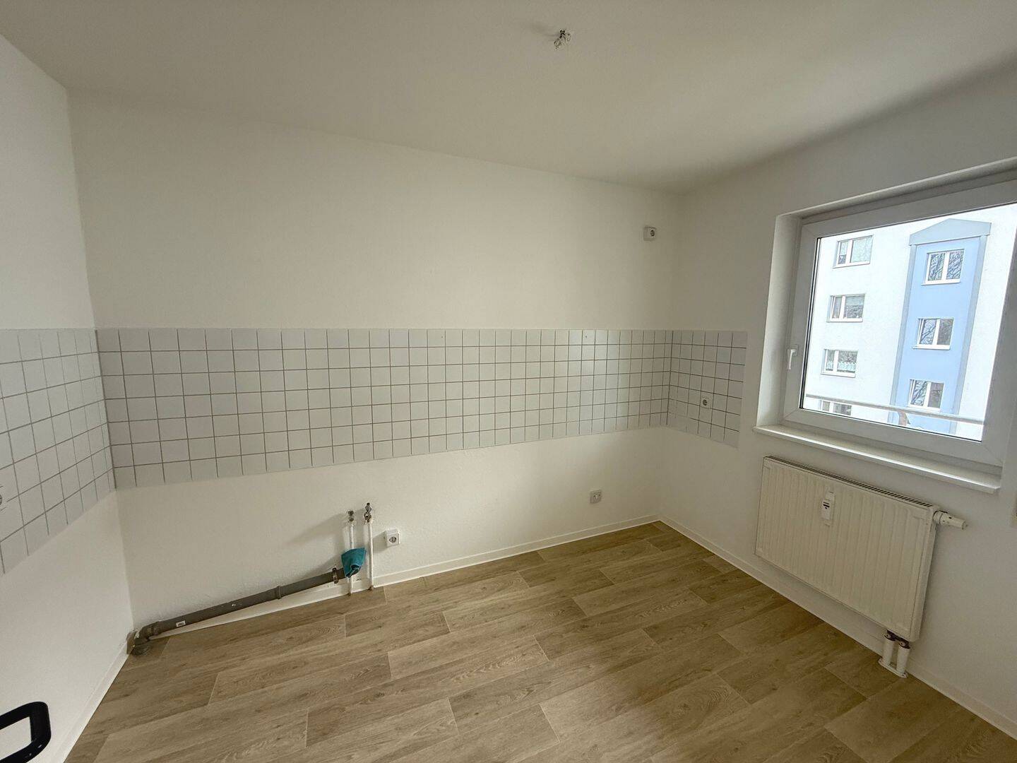 BARRIEREFREI - APARTMENT MIT BALKON - SENIOR LIVING - – Chemnitz – Vorschaubild 2