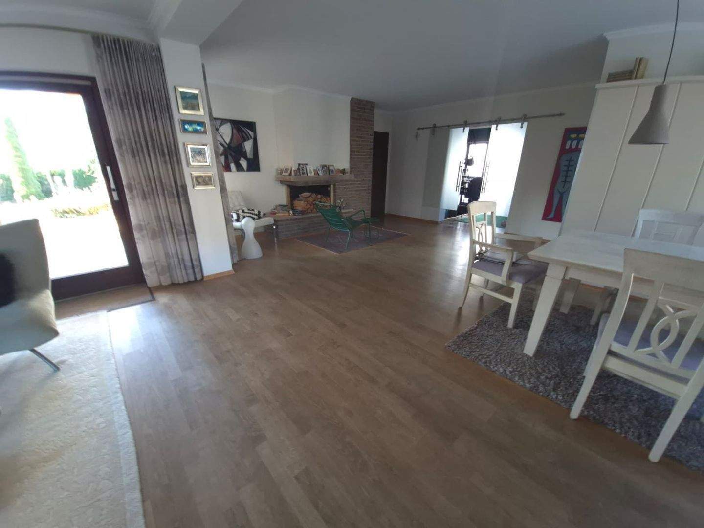 Rückersdorf: Traumhaus mit zwei Terrassen, Balkon und großem sehr gepflegtem Garten – Rückersdorf – Vorschaubild 7