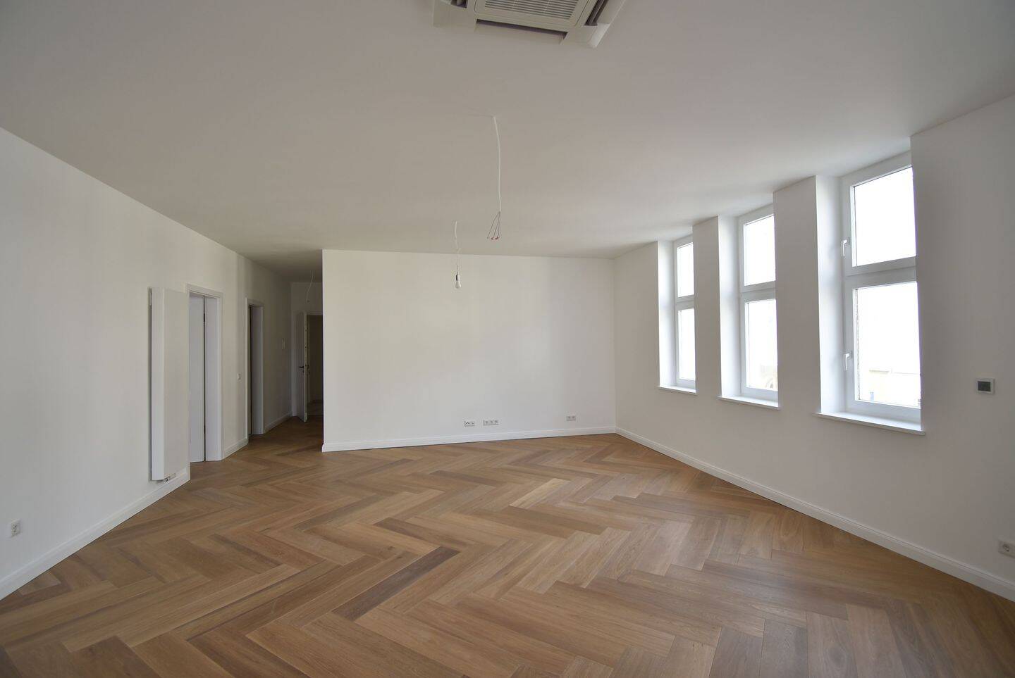 ERSTBEZUG in OBK! Moderne 2-Zi-Whg mit Atlbaucharme – Düsseldorf – Vorschaubild 6