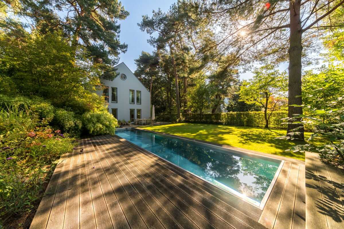 Pool-Villa in begehrter Lage von Kleinmachnow – Kleinmachnow – Vorschaubild 5