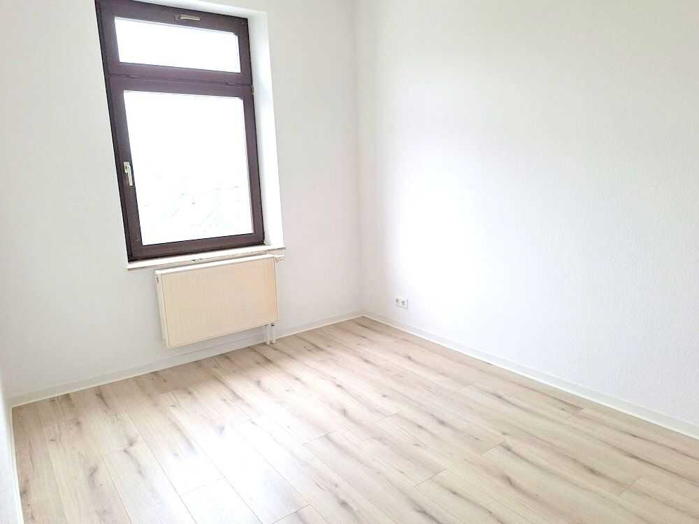 !! 3-Zimmer-Dachgeschosswohnung in ruhiger Lage !! – Chemnitz – Vorschaubild 5