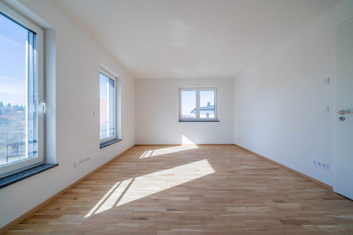 Traumhafte Neubau DHH mit PV-Anlage, zukunftsw. Energiekonzept und hochw. Ausstattung in Denklingen – Denklingen – Vorschaubild 8