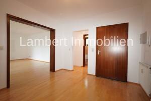 Großzügige 3-Zimmer-Wohnung mit Potenzial, Balkon und Garage in Wiesbaden-Bierstadt – 65191 Wiesbaden – Vorschaubild 7