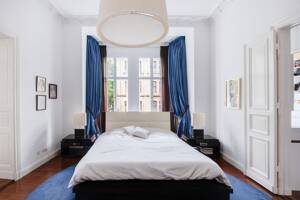 Elegantes Altbau-Juwel nahe der Fischerinsel mit Lift-Landing und zwei Balkonen – 10179 Berlin – Vorschaubild 6