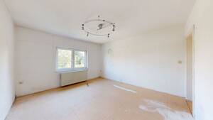 Freistehendes Einfamilienhaus mit Garten und Garage | Ausbaupotenzial I Siedlungslage – 4288 Leipzig – Vorschaubild 4