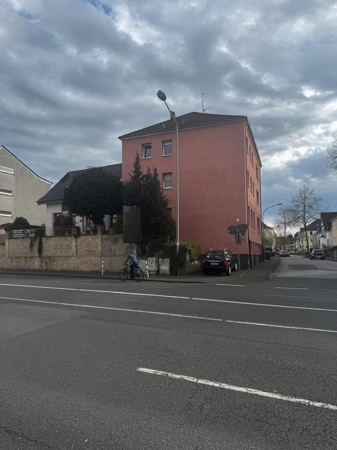 Großzügige Eigentumswohnung mit flexibler Zusatzeinheit, Sauna & Garage – zentrale Lage in Paderborn – Paderborn – Vorschaubild 3