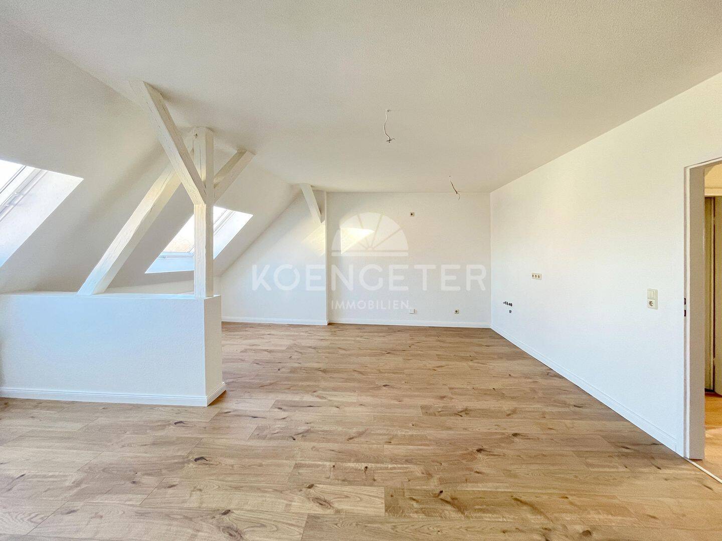NEU: Viel Licht, viel Raum: Charmante Dachgeschosswohnung mit offener Küche in Leutzsch! – Leipzig – Vorschaubild 5