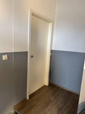 Toplage, Nachmieter gesucht, umfangreiche Renovierung, Schöne helle 2-Raum-Wohnung im 1.OG – 1589 Riesa – Vorschaubild 3