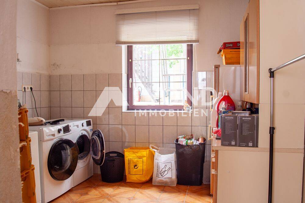 Großzügiges Einfamilien- oder Mehrgenerationenhaus mit gepflegtem Garten – Zeulenroda-Triebes – Vorschaubild 7