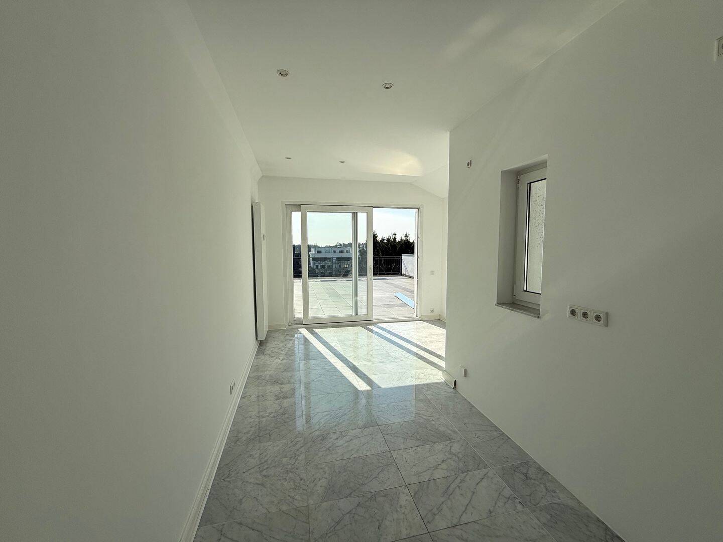 Flexibles Loft: 2-3 Zimmer + 63 m2 Dachterrasse - 130 m2 – Solingen – Vorschaubild 6