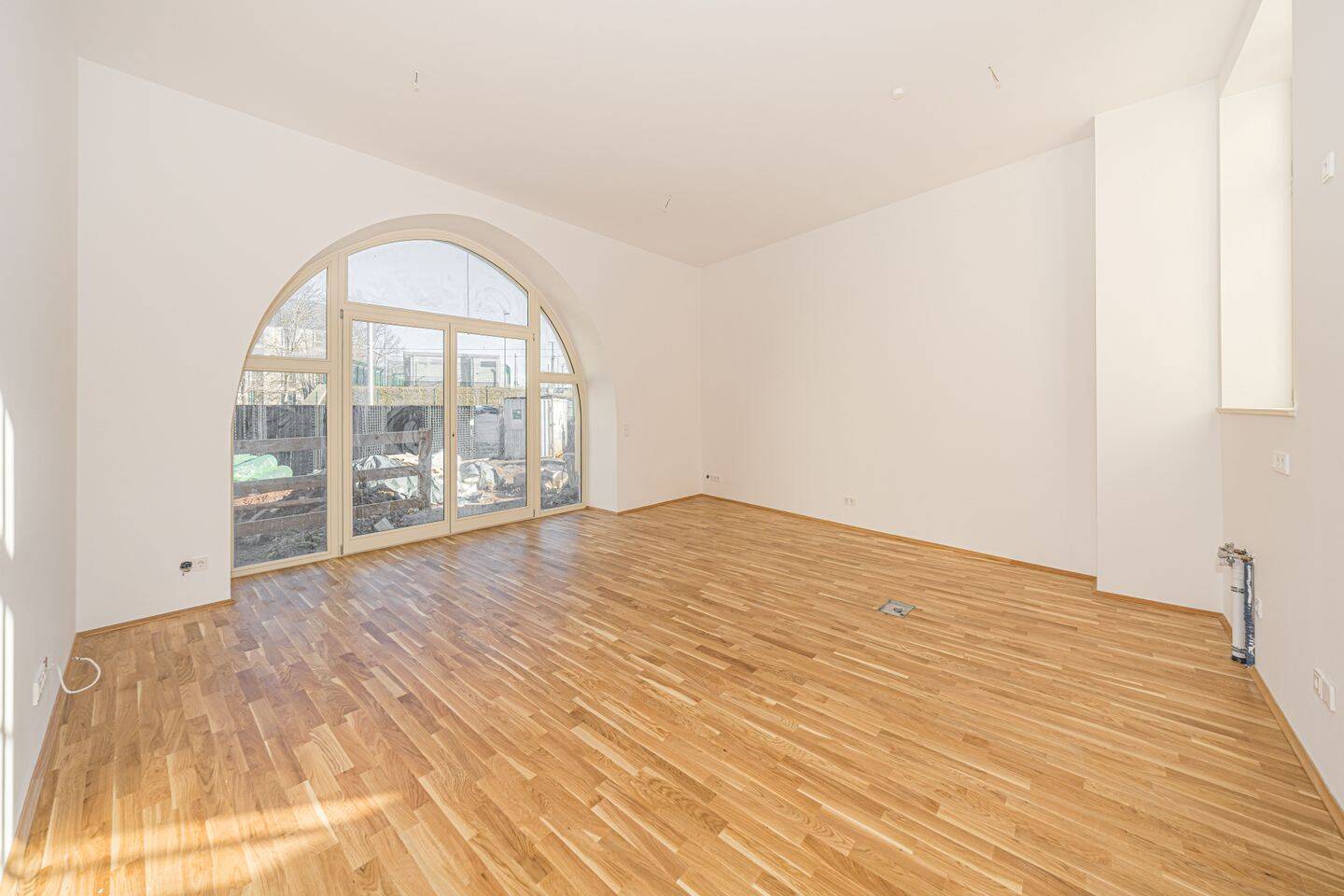 *** Einzigartig * 4 Zimmer * Garten I Terrasse * TG * 2 Luxusbäder ***