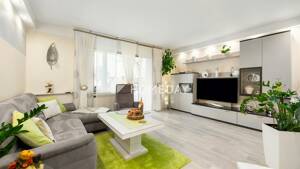 Gepflegte 3-Zimmer-Wohnung mit Balkon, moderner Ausstattung und Einbauküche – 45475 Mülheim an der Ruhr – Vorschaubild 3