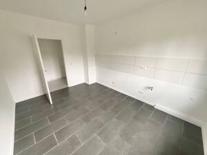 Lichtdurchflutete 2-Zimmer-Wohnung mit großer Küche! – 45355 Essen – Vorschaubild 7