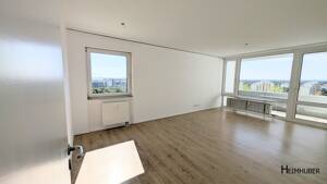 Beste Aussichten !! 2 Zimmer Penthousewohnung im 11 Stock!! – 81243 München – Vorschaubild 1