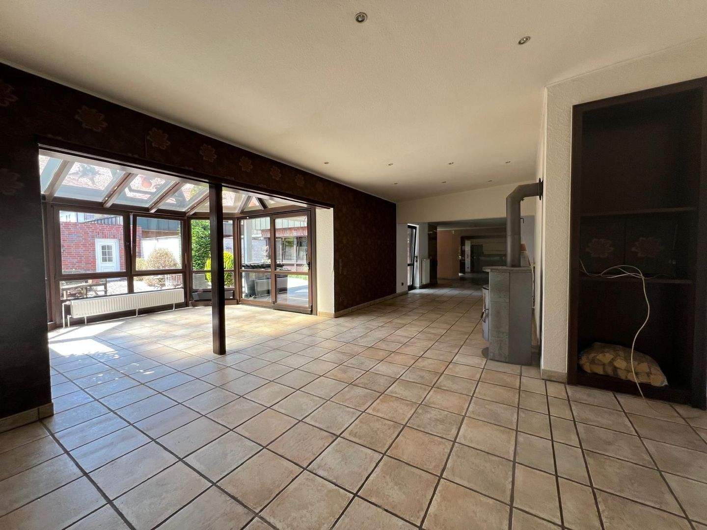 Lichtdurchfluteter Bungalow in Rhede – Rhede – Vorschaubild 3