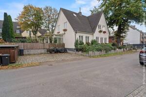Attraktives Einfamilienhaus als Familienidylle oder Kapitalanlage - modernisiert & top ausgestattet – 28719 Bremen – Vorschaubild 2