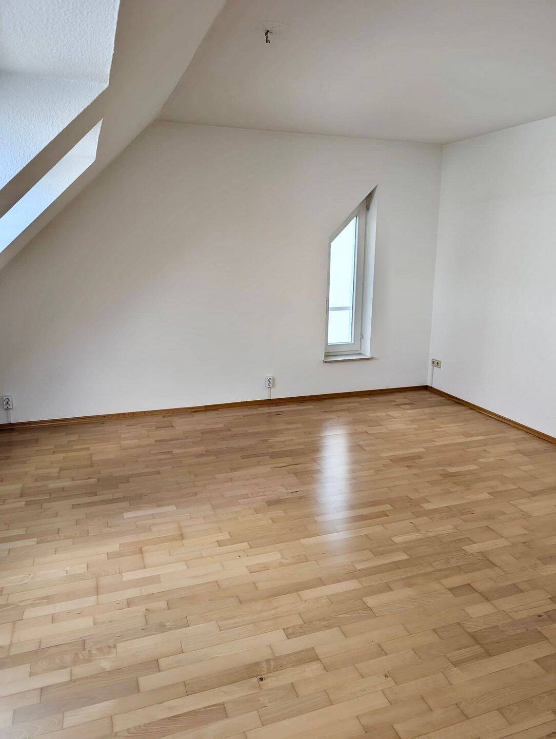 Willkommen im neuen Zuhause! Wunderschöne 2-Zimmer-Wohnung mitten in Wiesbaden und doch im Grünen! – Wiesbaden – Vorschaubild 8