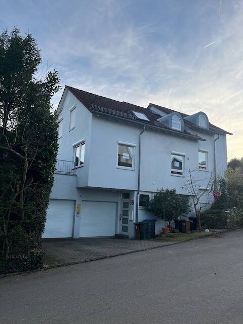 Aichwald-Aichschieß: Moderne 3,5-Zimmer Wohnung in ruhiger Lage