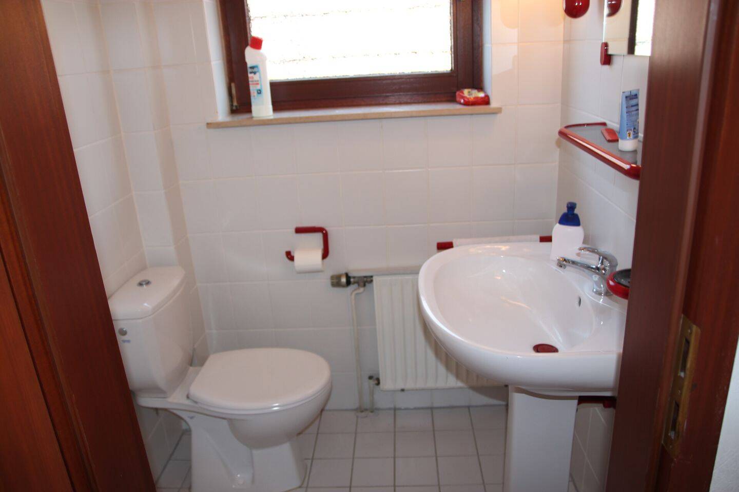 GEPFLEGTES EINFAMILIENHAUS MIT GARAGE UND TRAUMHAFTEM KLEINEN GARTEN – Tostedt – Vorschaubild 5