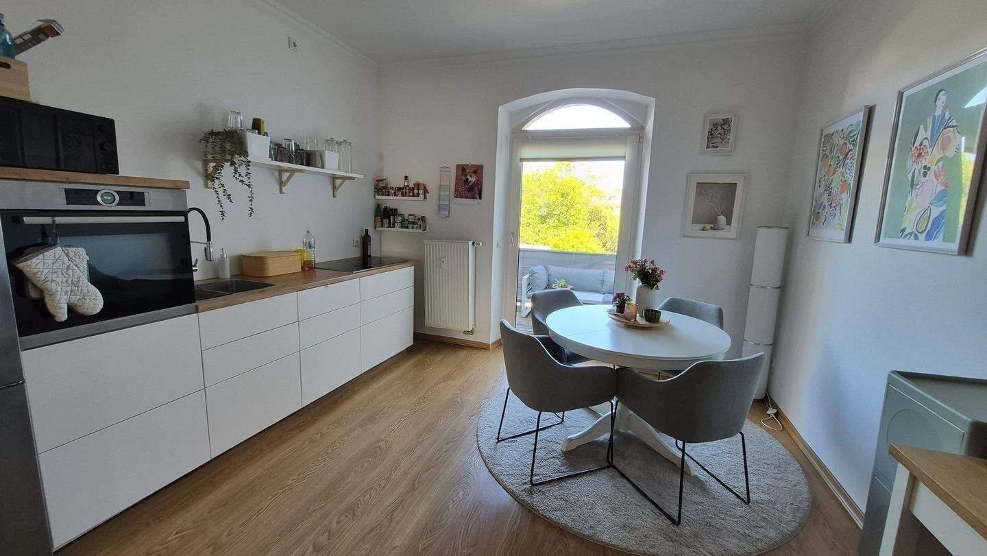 TOP Angebot ! Hochwertiger und attraktiver Wohnraum in gesuchter 1a City Lage mit Balkon ! – Mönchengladbach – Vorschaubild 4