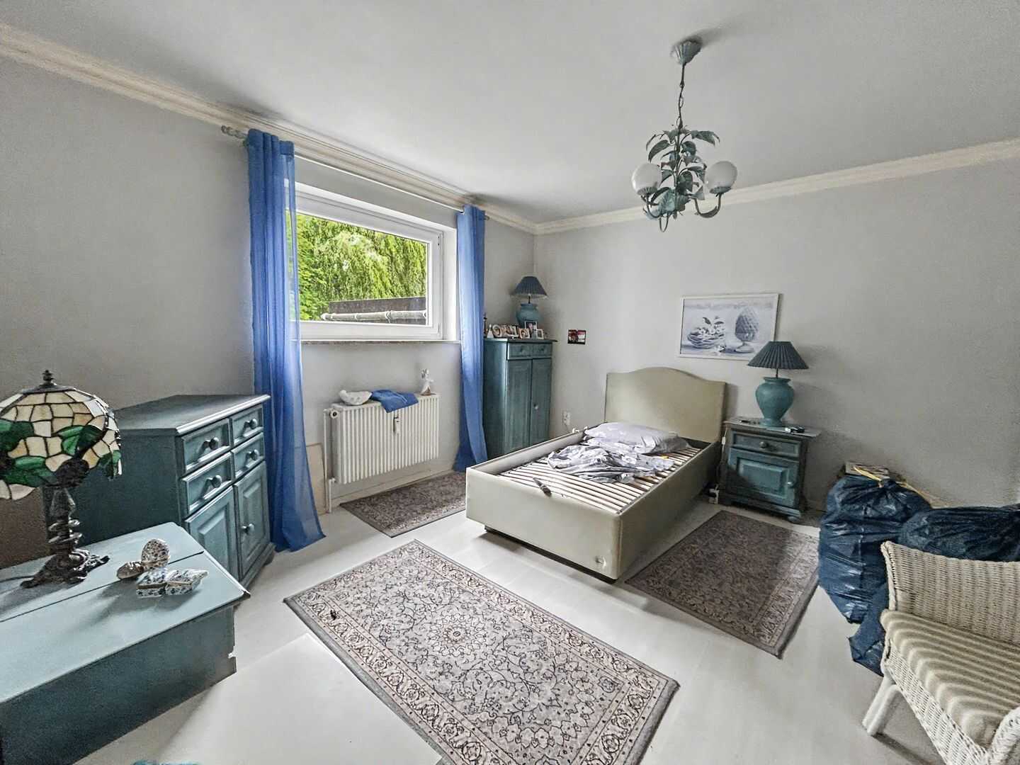 Wohnen mit Parkflair: Großzügige 5-Zimmer-Maisonettewohnung mit Potenzial in Wentorf bei Hamburg – Wentorf bei Hamburg – Vorschaubild 4