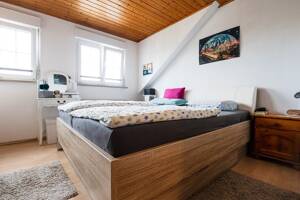 Charmante Dachgeschosswohnung mit Gartenanteil in Rheinfelden – 79618 Rheinfelden (Baden) – Vorschaubild 4