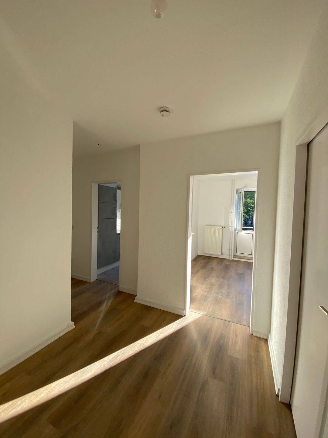 Schöne 2-Zimmer Wohnung in Parknähe – Hamburg – Vorschaubild 4