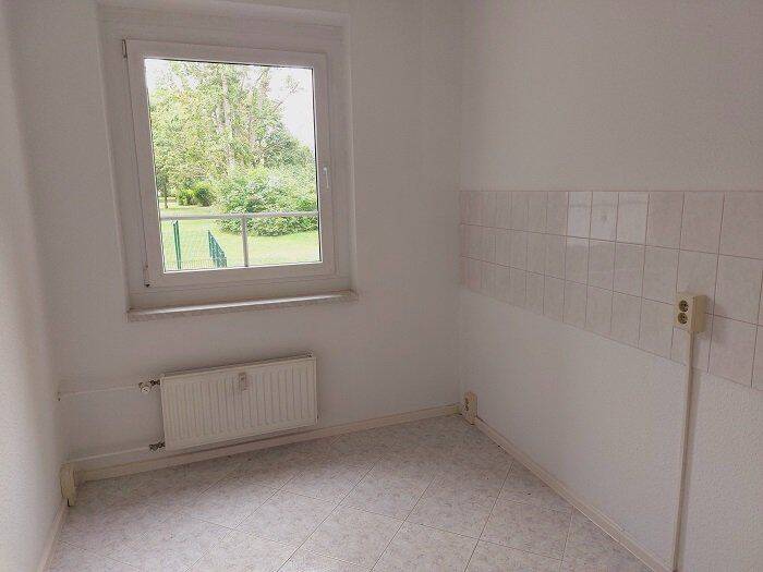 Wohnen im Grünen 3 Raumwohnung mit Balkon in der Hochparterre – Leipzig – Vorschaubild 3