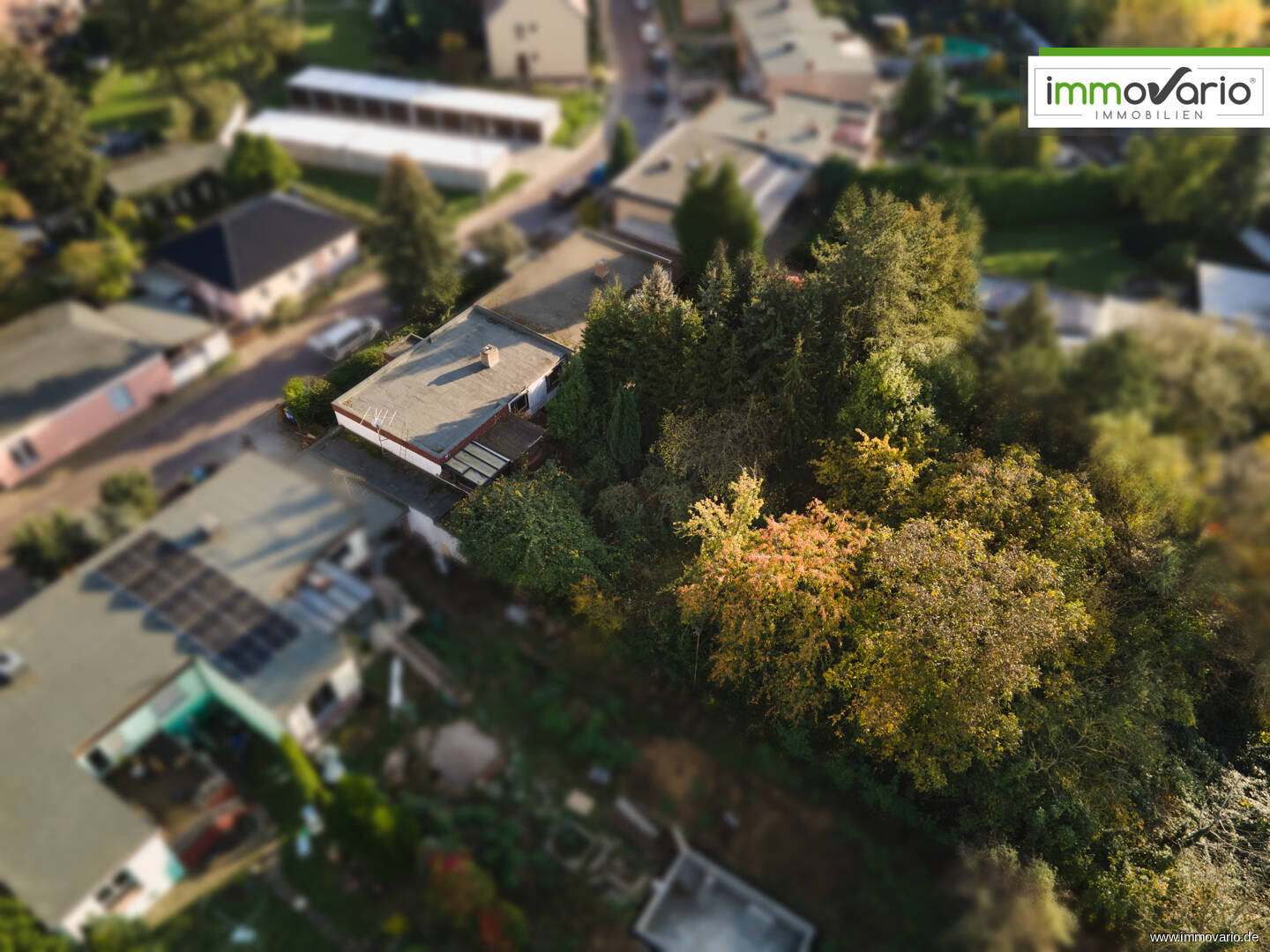 Sanierungsbedürftiger Bungalow mit großem Grundstück zu verkaufen! – Magdeburg – Vorschaubild 5